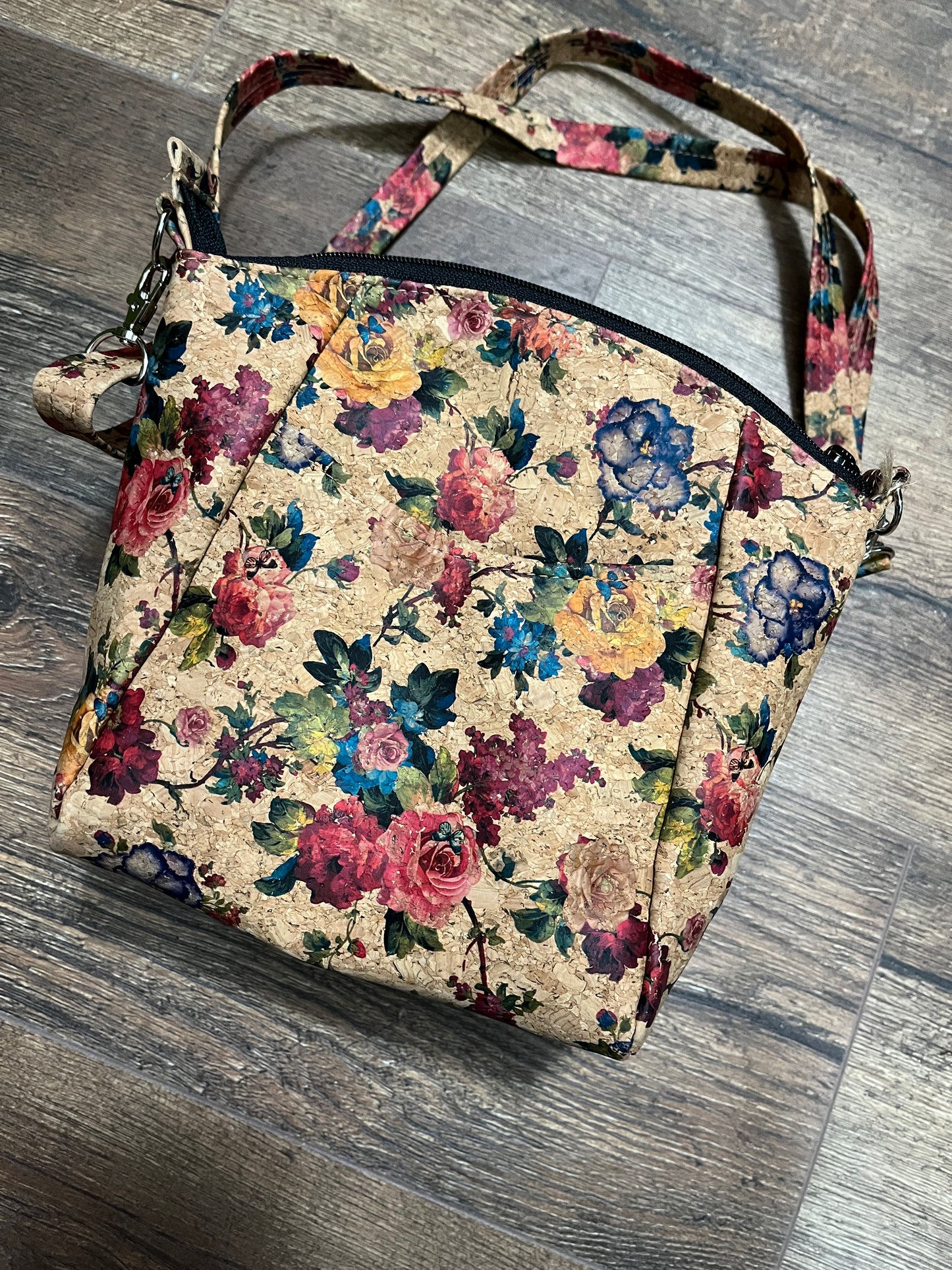 Ivy Cork Crossbody Bag - Vegan - Handmade  - w/Adjustable Strap